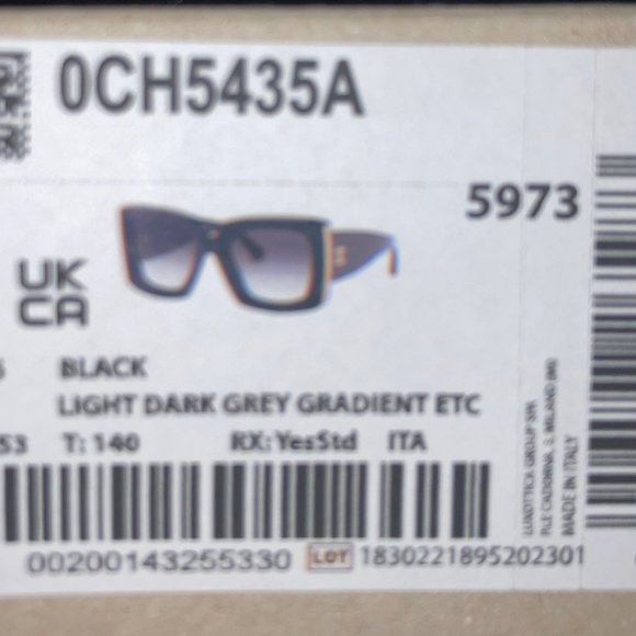 CHANEL:  Acetate Rectangle Sunglasses 5435 - black - Picture 7 of 9